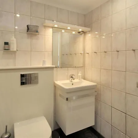 Apartment Lenaya - 75m From The Sea In Nw Jutland By Interhome Lokken